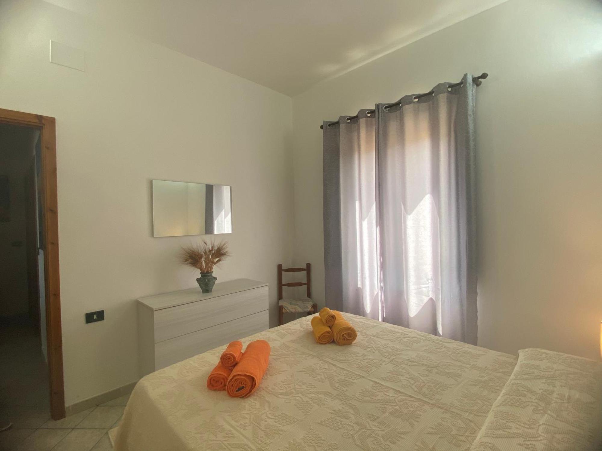 Il Bacio Del Sole Apartman Tertenìa Kültér fotó