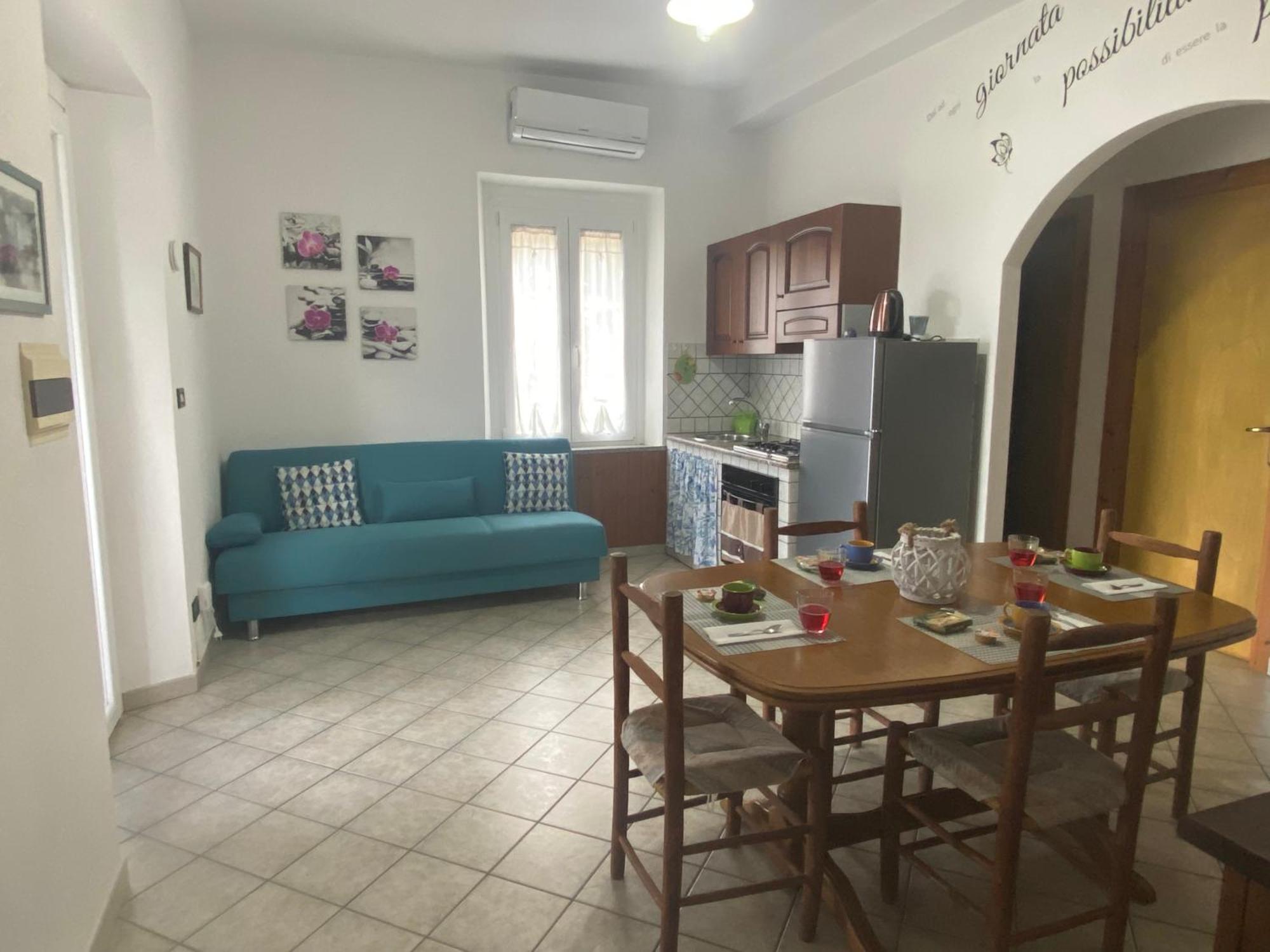 Il Bacio Del Sole Apartman Tertenìa Kültér fotó